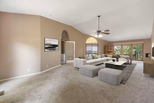 Lampe, MO 65681,90 Little Fox LN