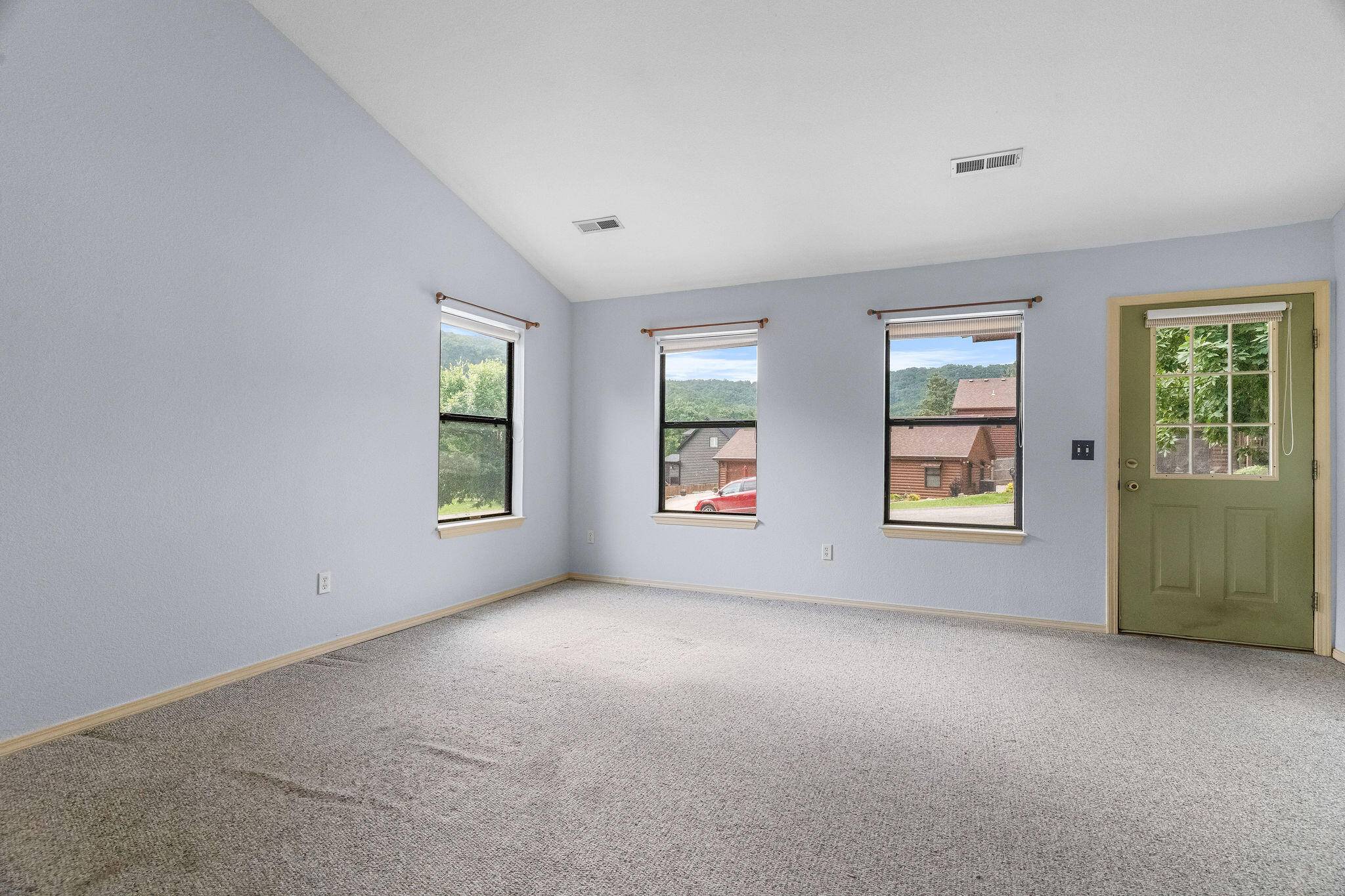 Hollister, MO 65672,140 Whispering Pine WAY