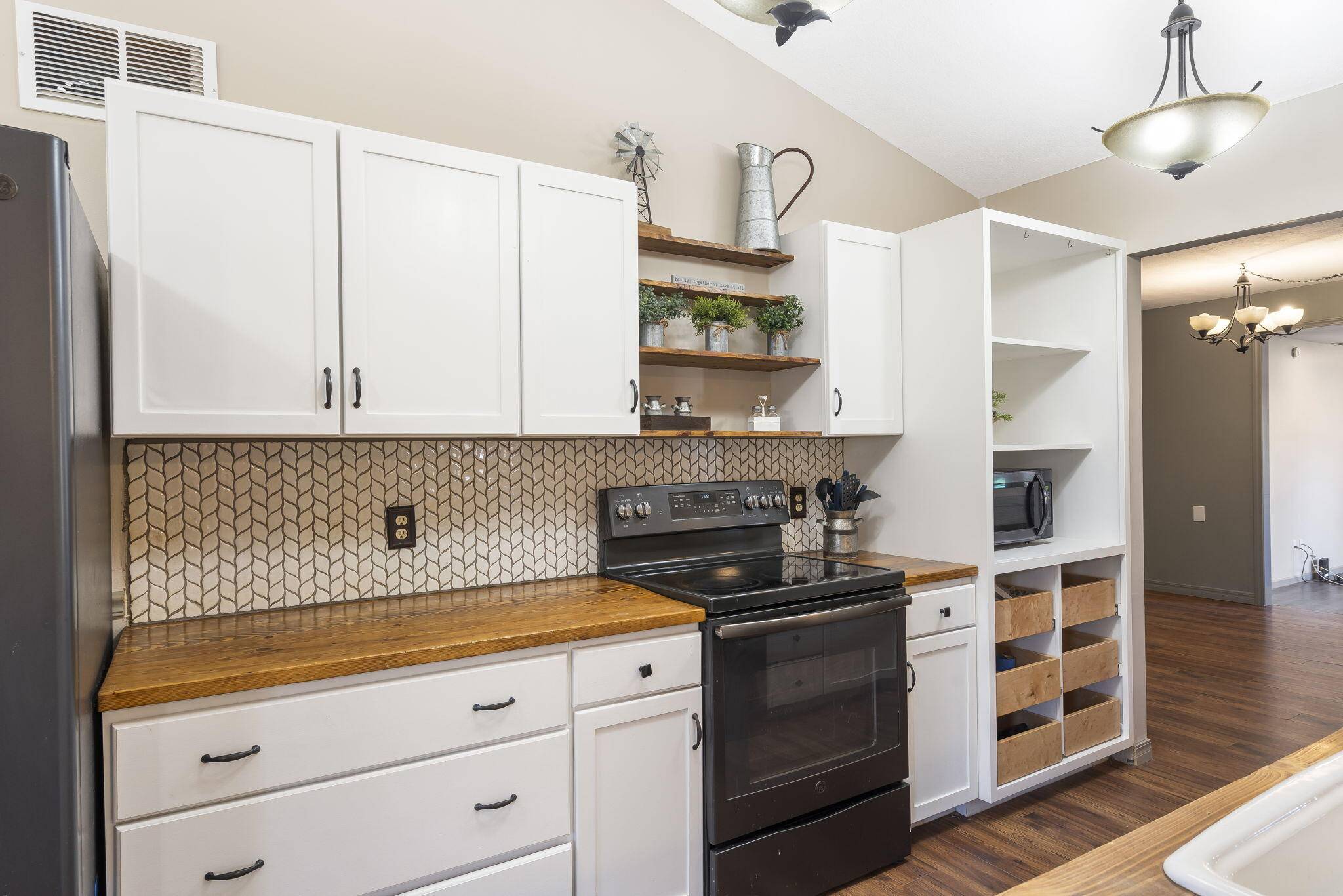 Branson, MO 65616,245 Country Hills DR