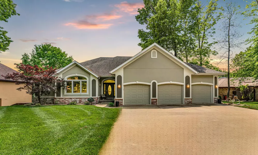 3318 Winged Foot DR, Nixa, MO 65714