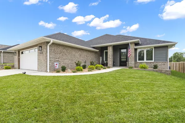 Springfield, MO 65804,2350 E Swallow ST