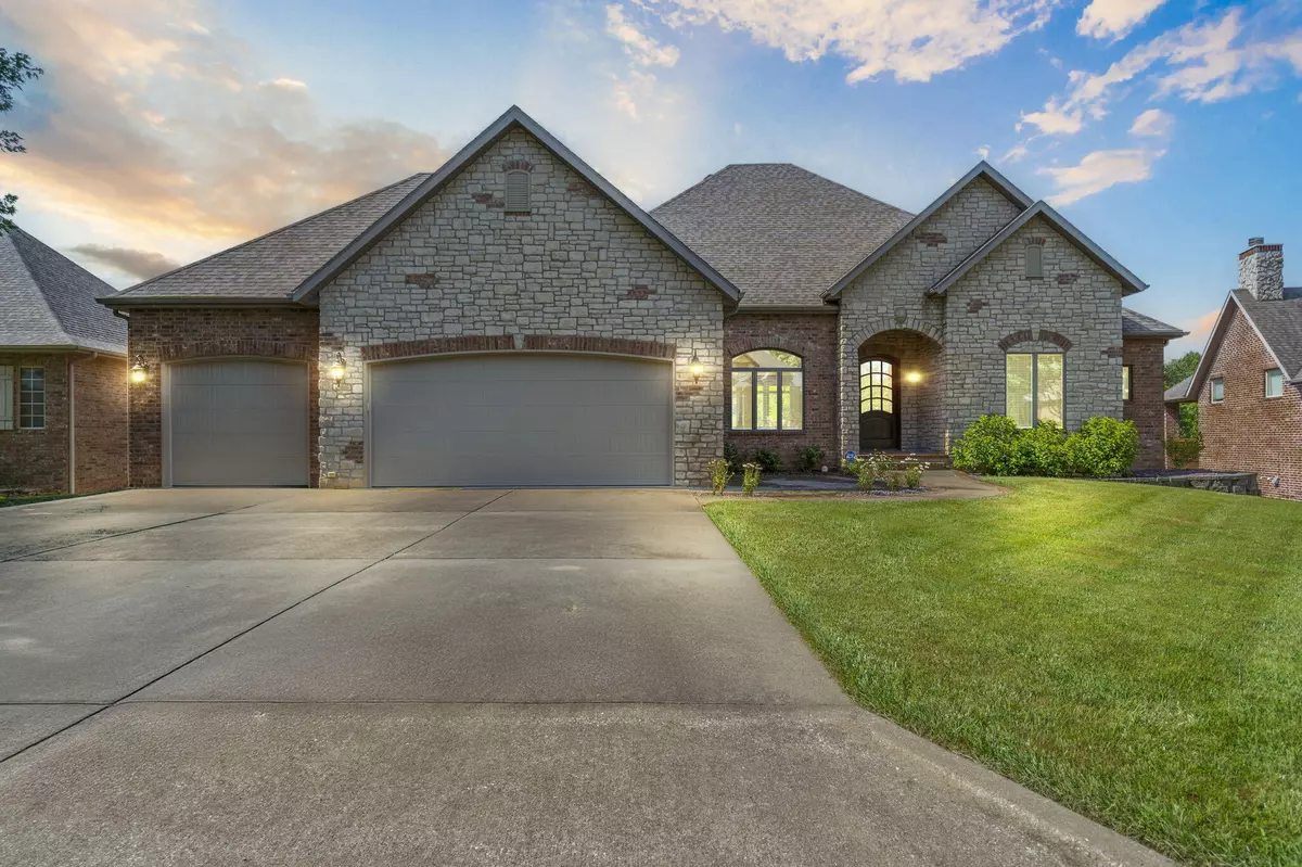 Springfield, MO 65802,755 N Fallbrooke TER