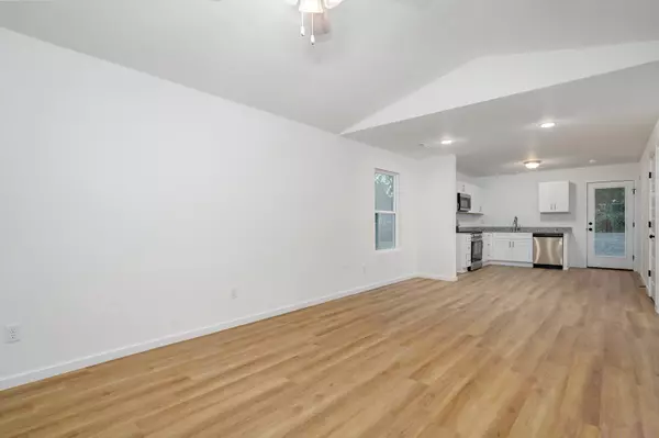 Joplin, MO 64801,2632 E 4th ST