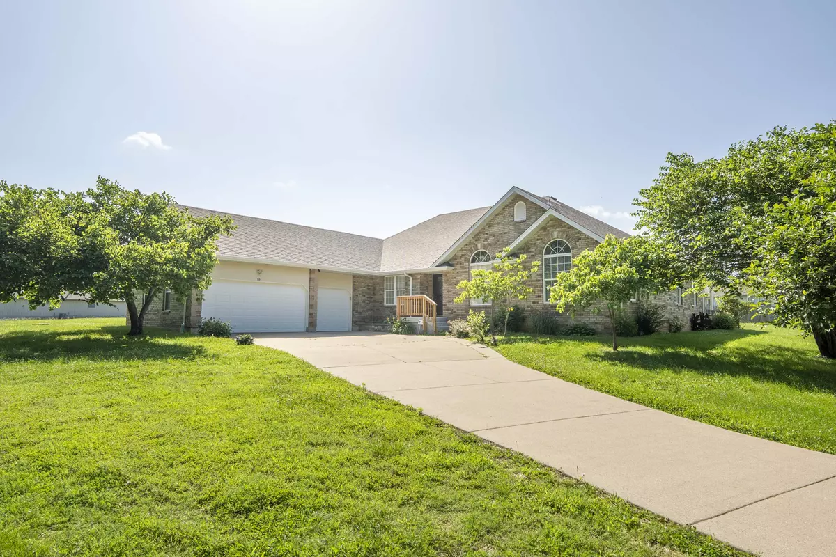 Ozark, MO 65721,784 S 17th ST