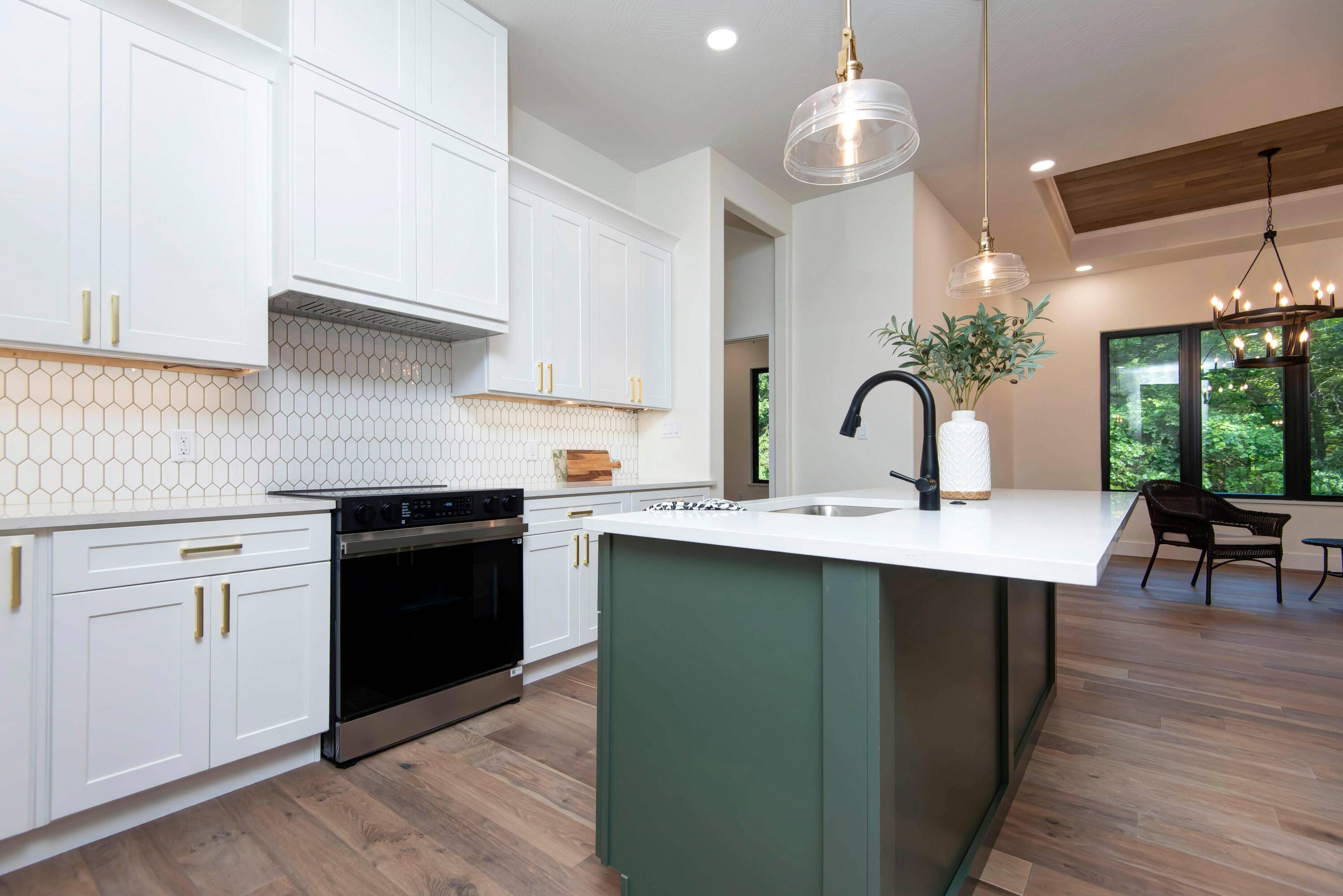 Hollister, MO 65672,145 Nathan DR
