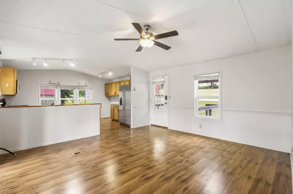 Rockaway Beach, MO 65740,154 Collins RD