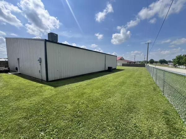 Buffalo, MO 65622,1223 S Ash Street ST