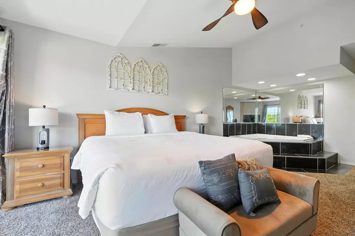 Branson, MO 65616,530 Spring Creek CT #5-10