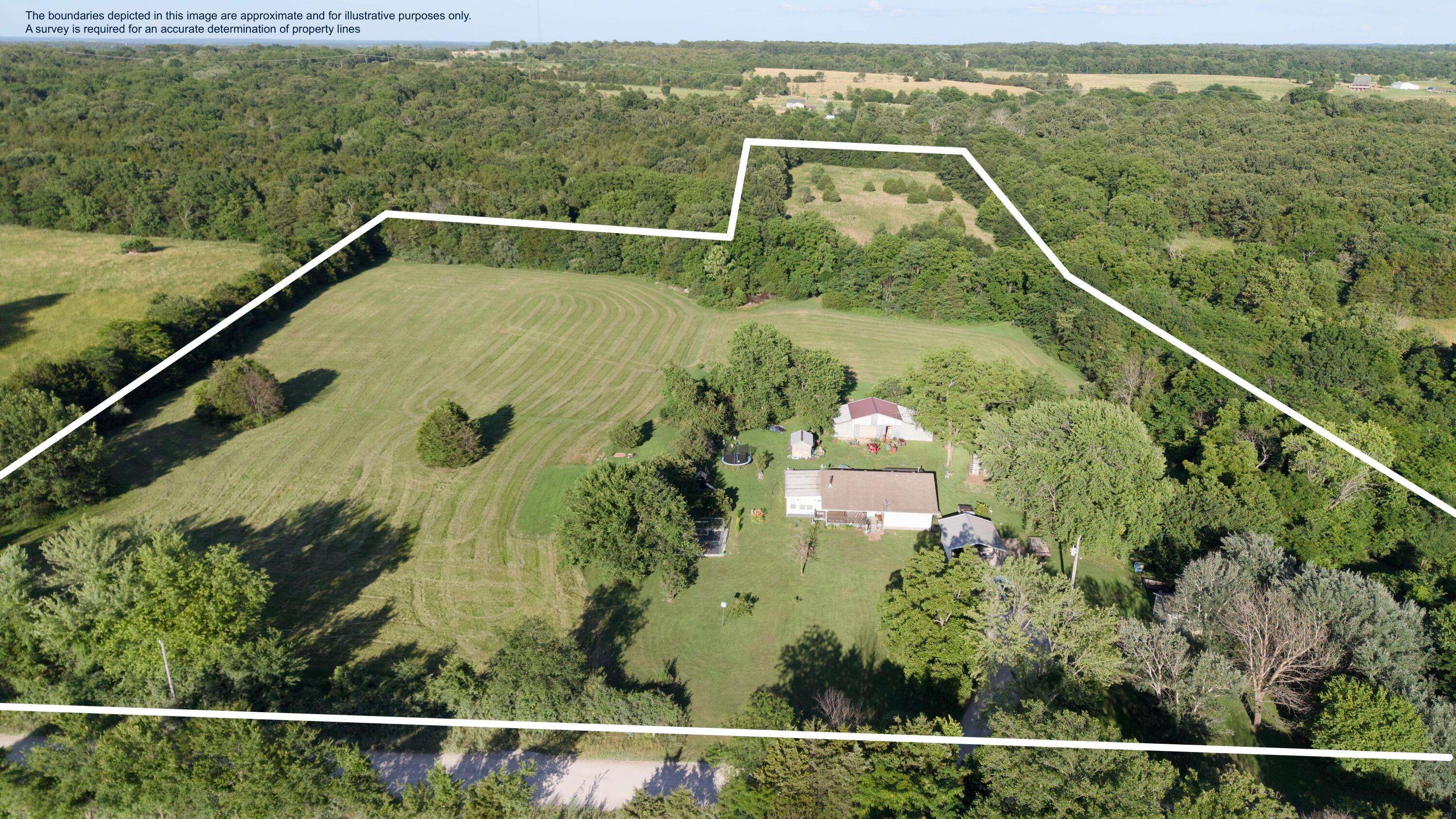 1950 N Crossway RD, Fair Grove, MO 65648