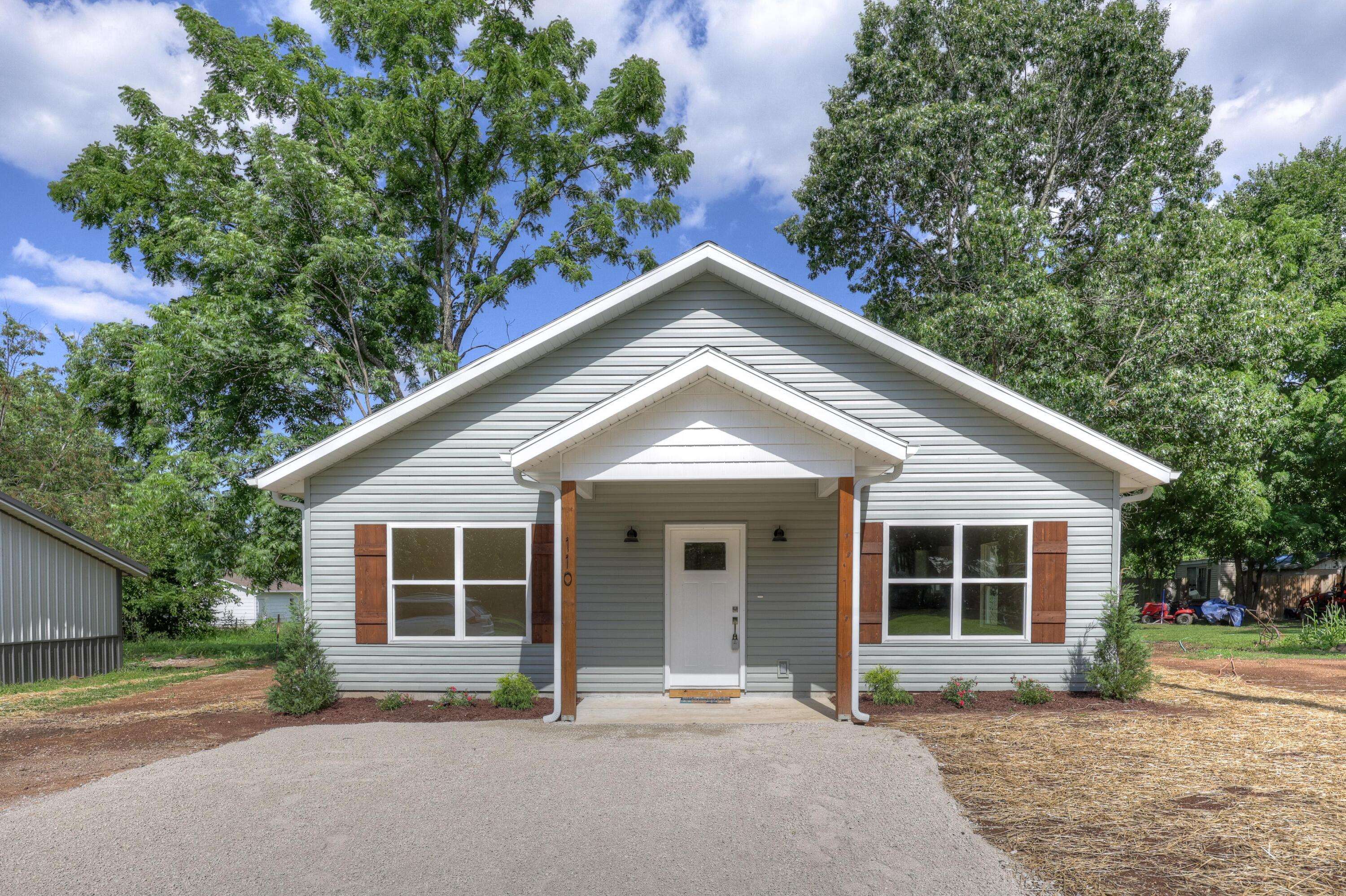 110 S 12th Street ST, Sarcoxie, MO 64862
