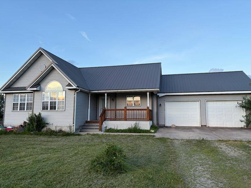 124 Plainview DR, Seymour, MO 65746