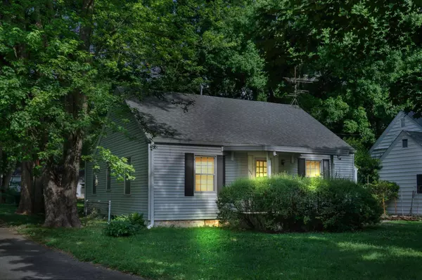 1633 S Jefferson AVE, Springfield, MO 65807