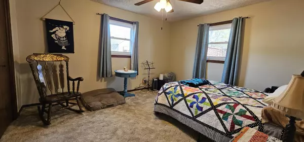 West Plains, MO 65775,224 Crawford ST
