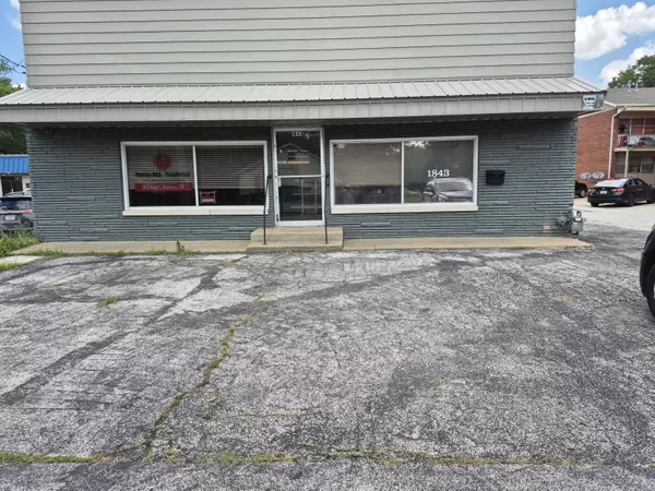 1843 E Cherry ST, Springfield, MO 65802