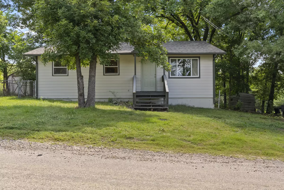 Rockaway Beach, MO 65740,244 Sioux LN