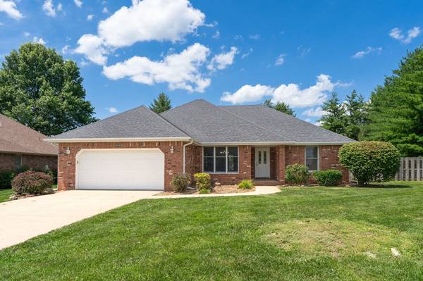 2155 W Vincent ST, Springfield, MO 65810