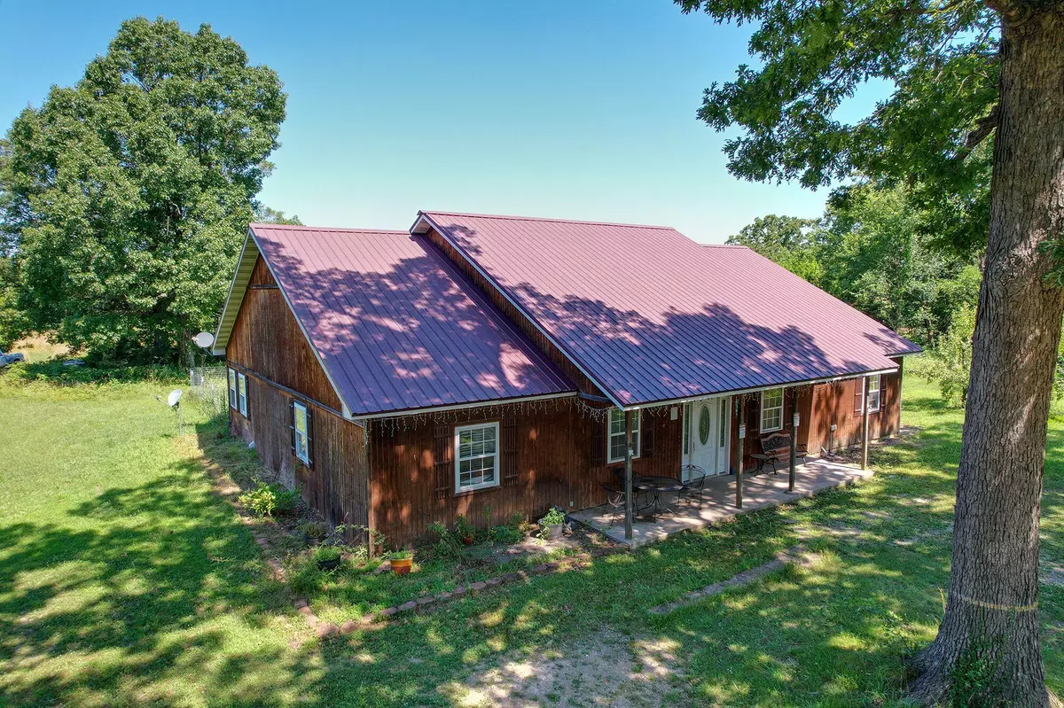 Niangua, MO 65713,9753 State Highway Cc