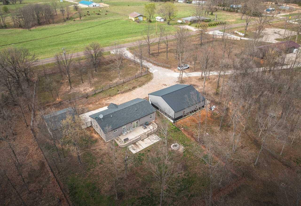 1608 Hwy 64, Tunas, MO 65764