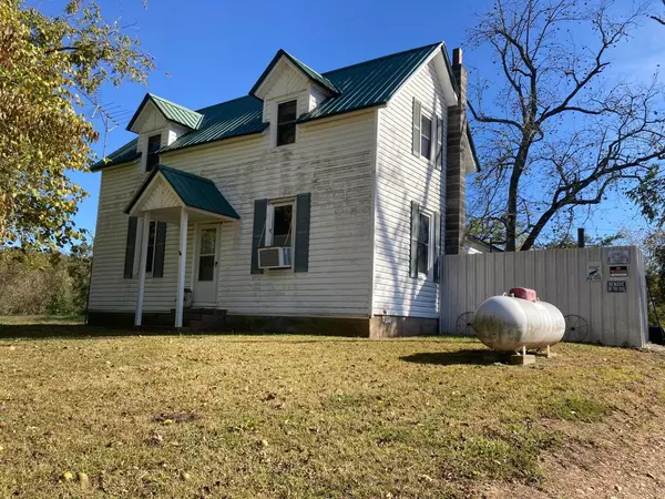 West Plains, MO 65775,7600 Co Rd 8760