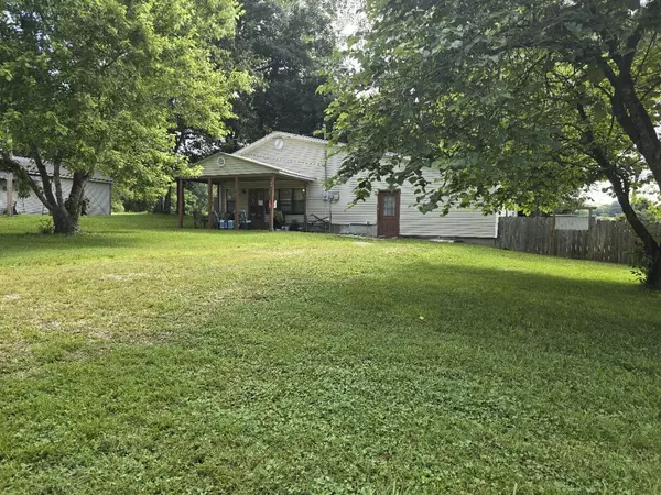 Thayer, MO 65791,445 Monroe ST