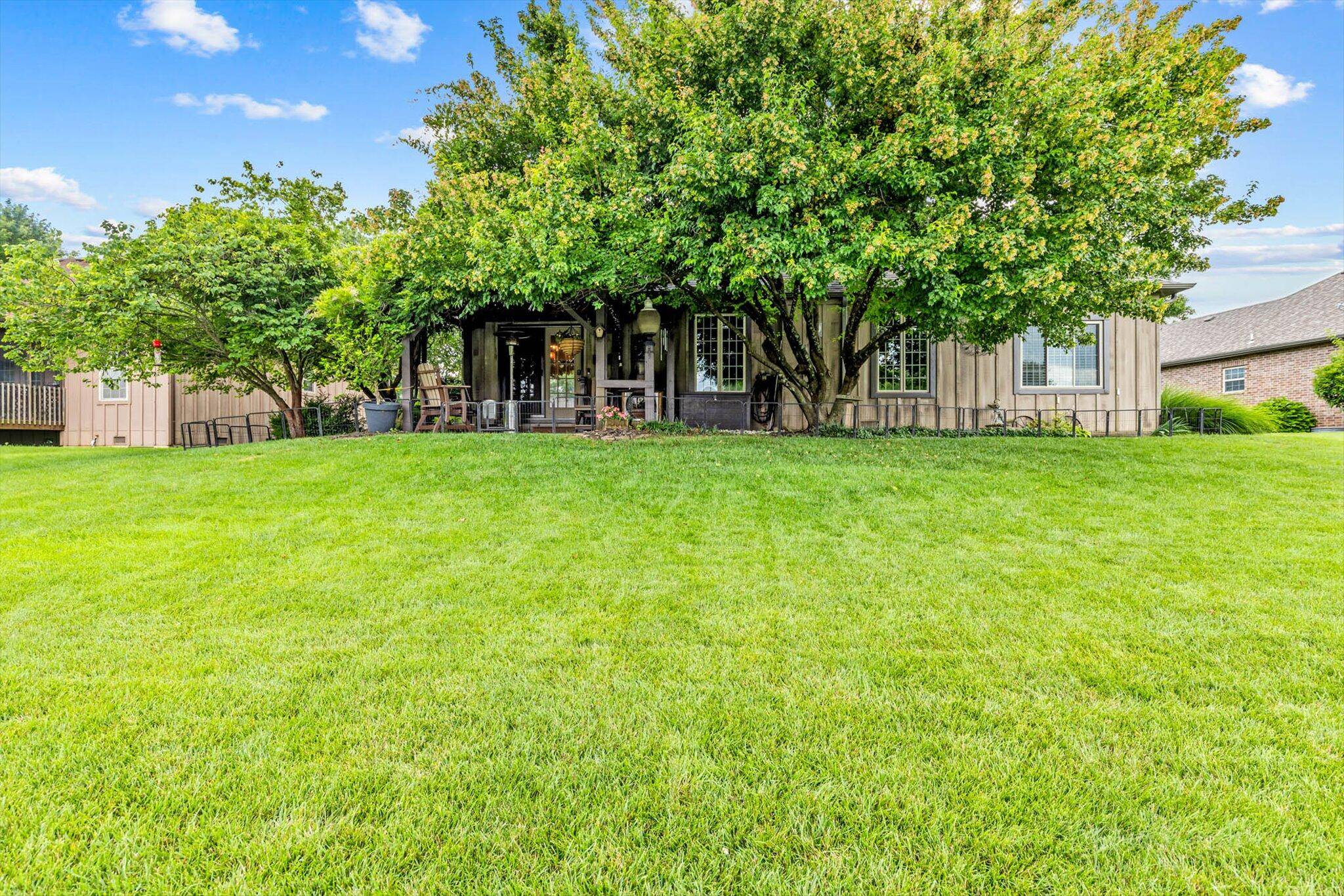 Ozark, MO 65721,701 E Bayshore DR