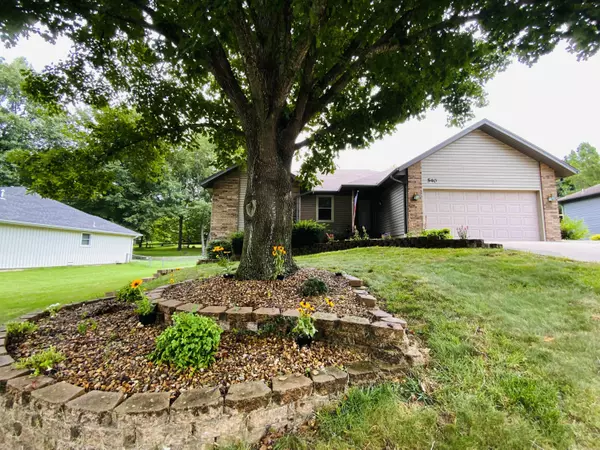 Springfield, MO 65809,540 S Hickory DR
