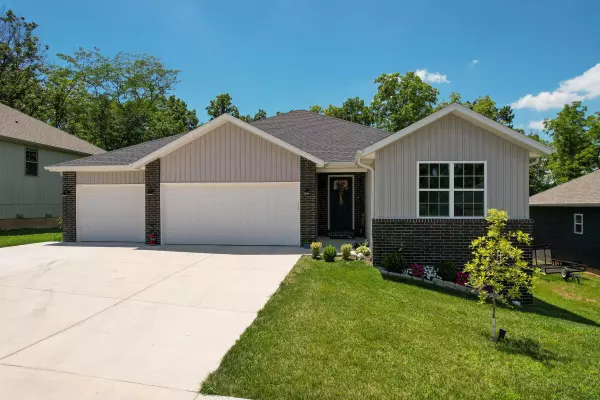 Ozark, MO 65721,1502 W Parkview AVE