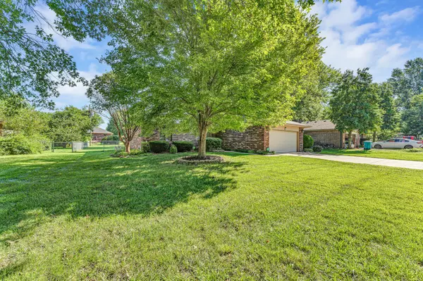 Springfield, MO 65807,1011 W Tracy ST