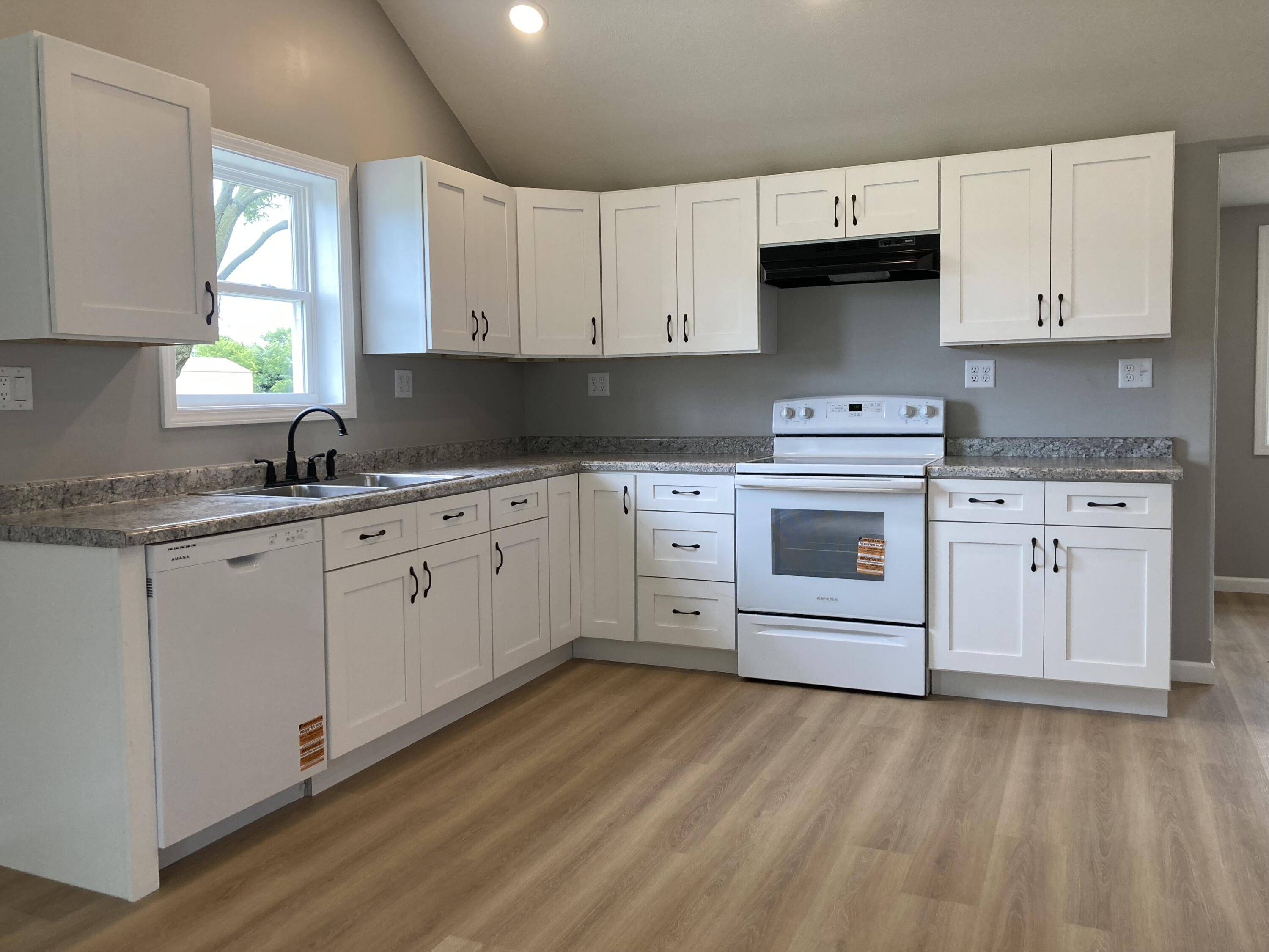 Mountain Grove, MO 65711,507 W Clouse ST