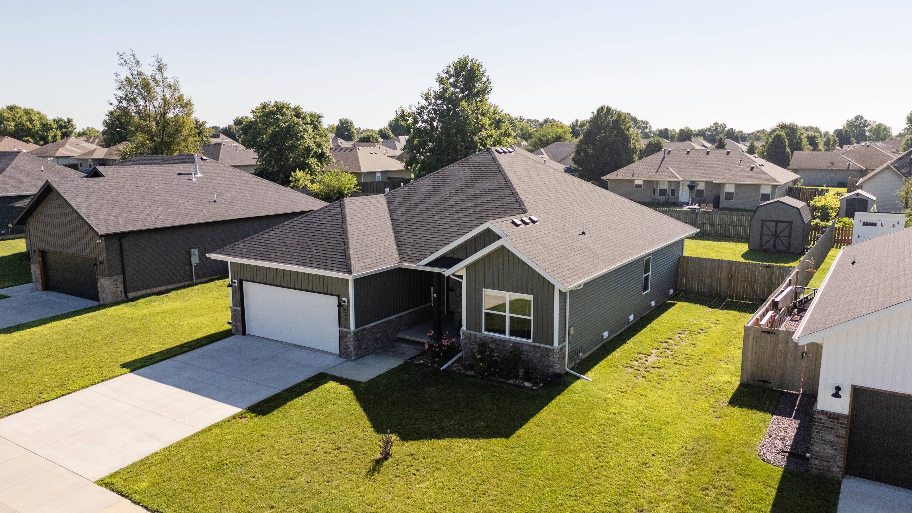 622 N Dean LN, Republic, MO 65738