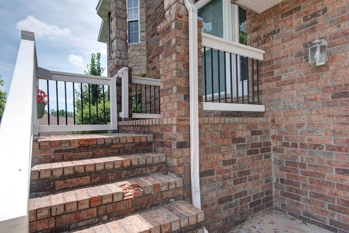 Nixa, MO 65714,579 Lantern Hill RD