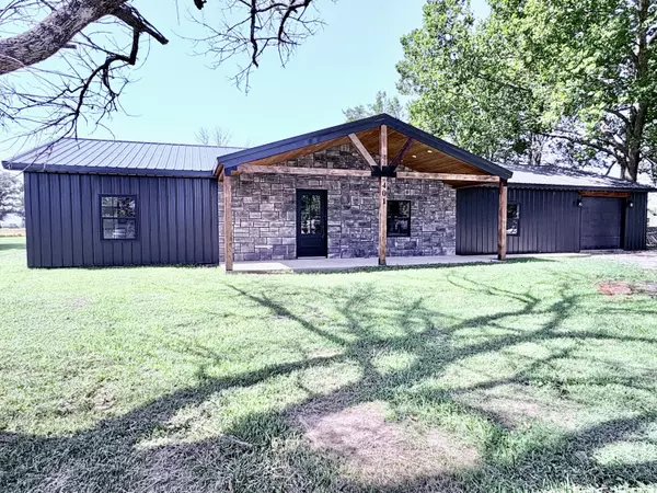 Lockwood, MO 65682,401 E 17th ST