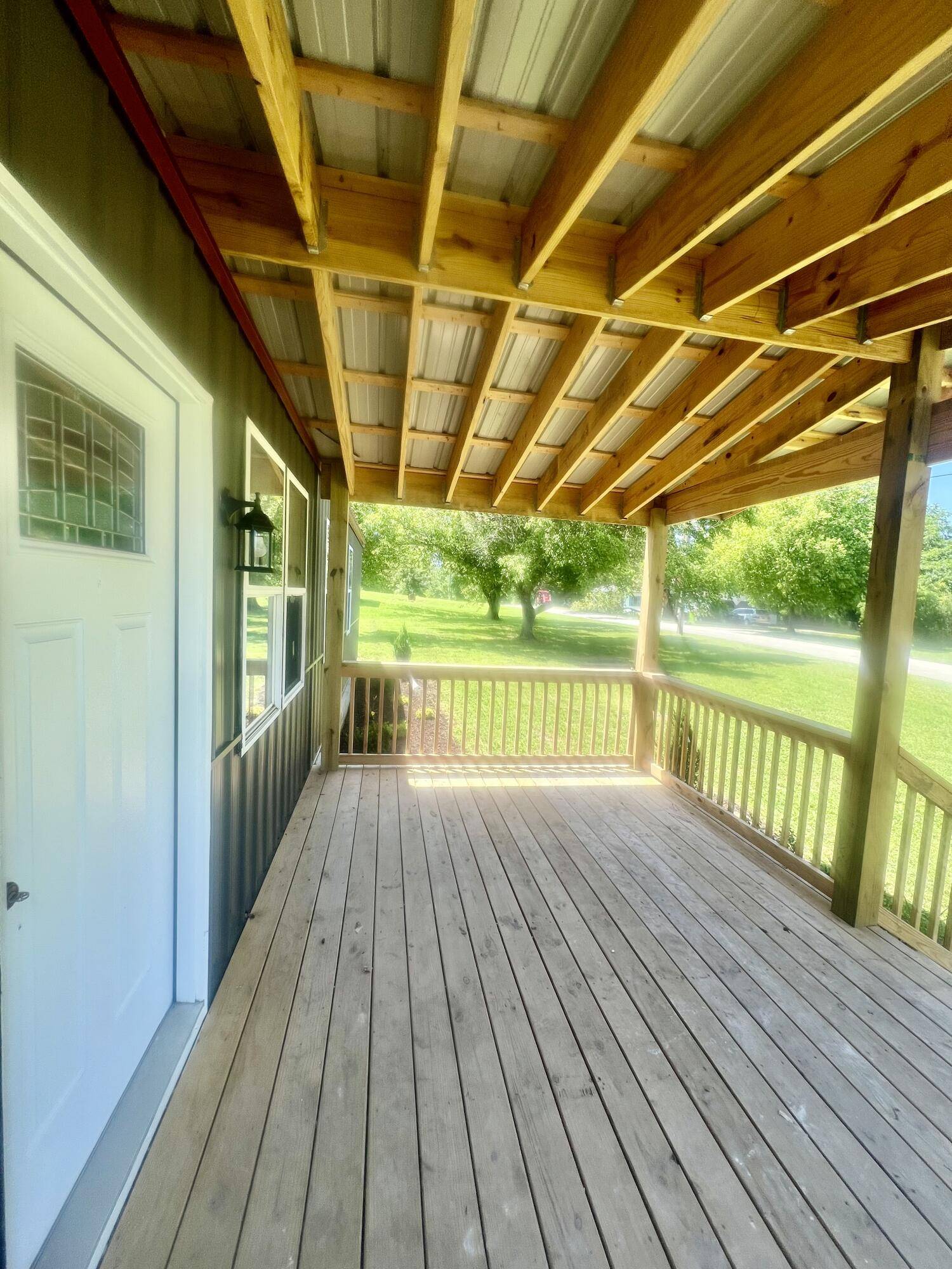 Ash Grove, MO 65604,711 W Woodbine RD