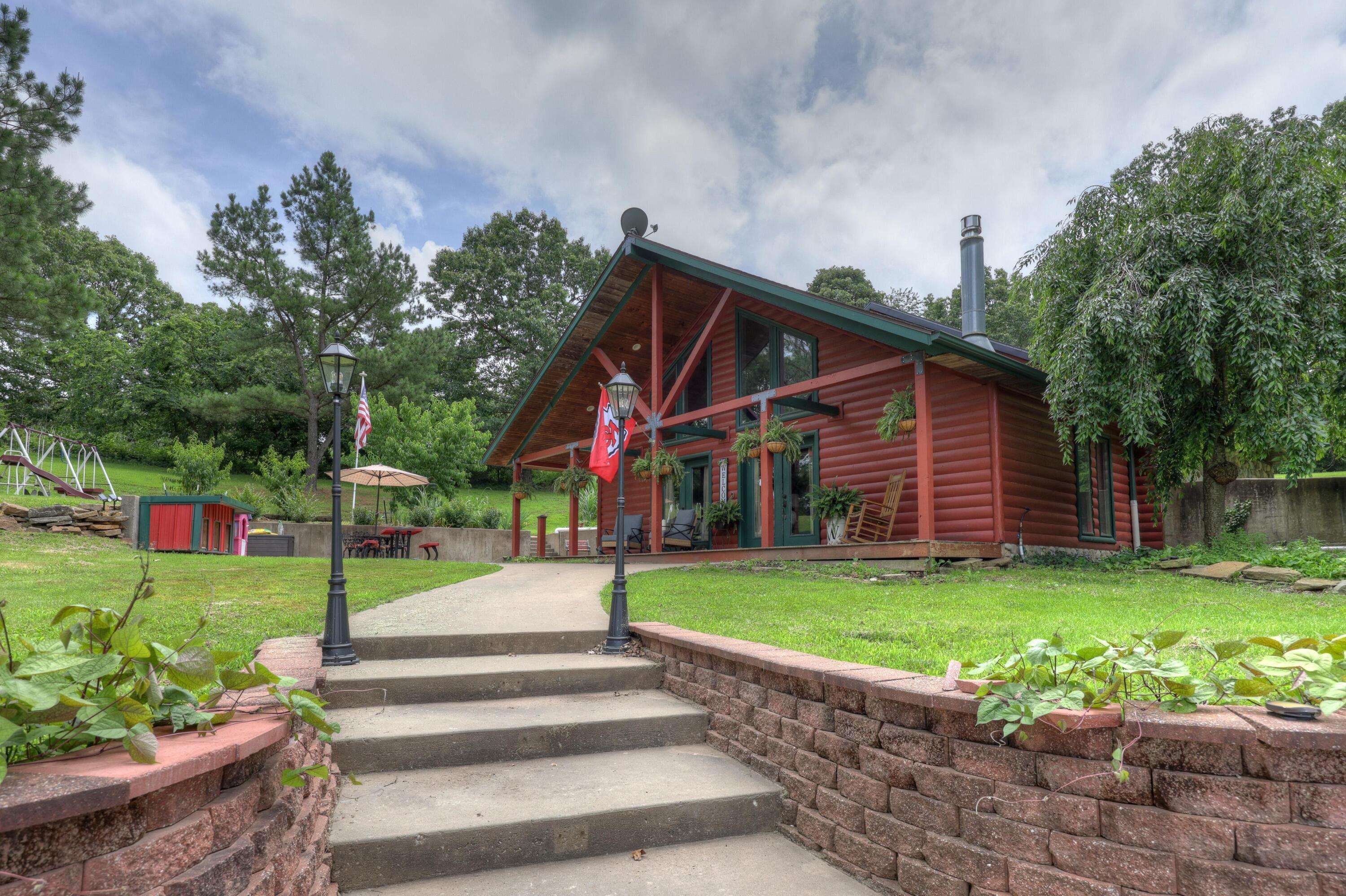 3183 Old HWY, Granby, MO 64844