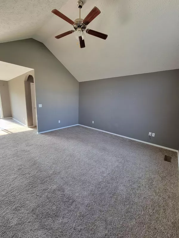 Rogersville, MO 65742,100 Hawthorn AVE