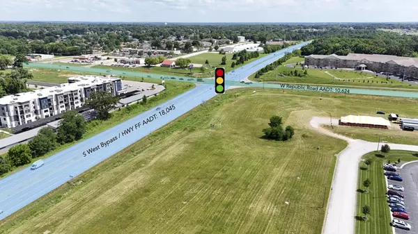 Battlefield, MO 65619,4100 Wilson Creek Marketplace RD #A