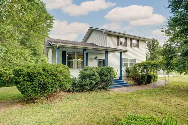 2001 S 16th AVE, Ozark, MO 65721