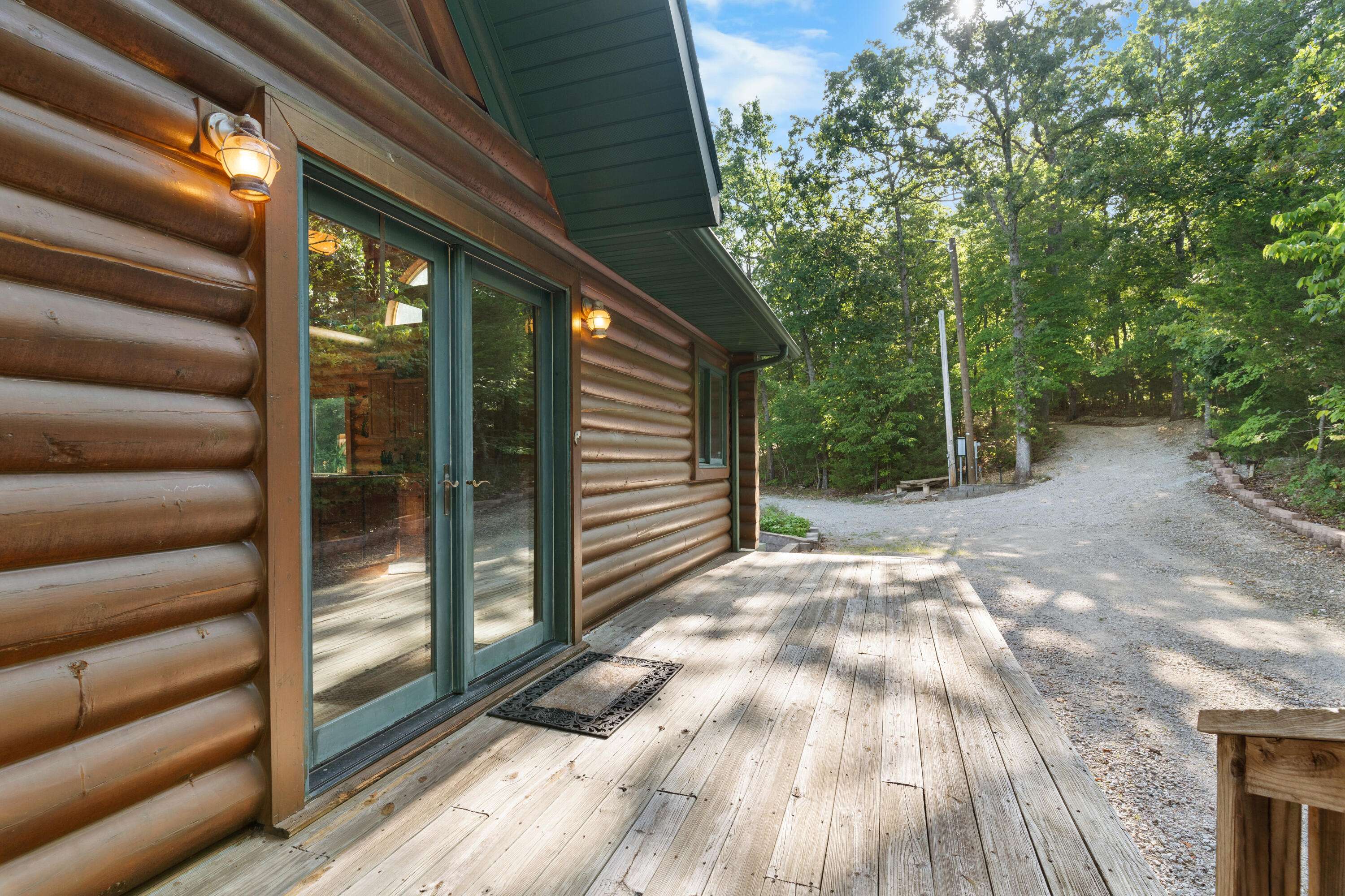 Lampe, MO 65681,1829 Pokeberry LN