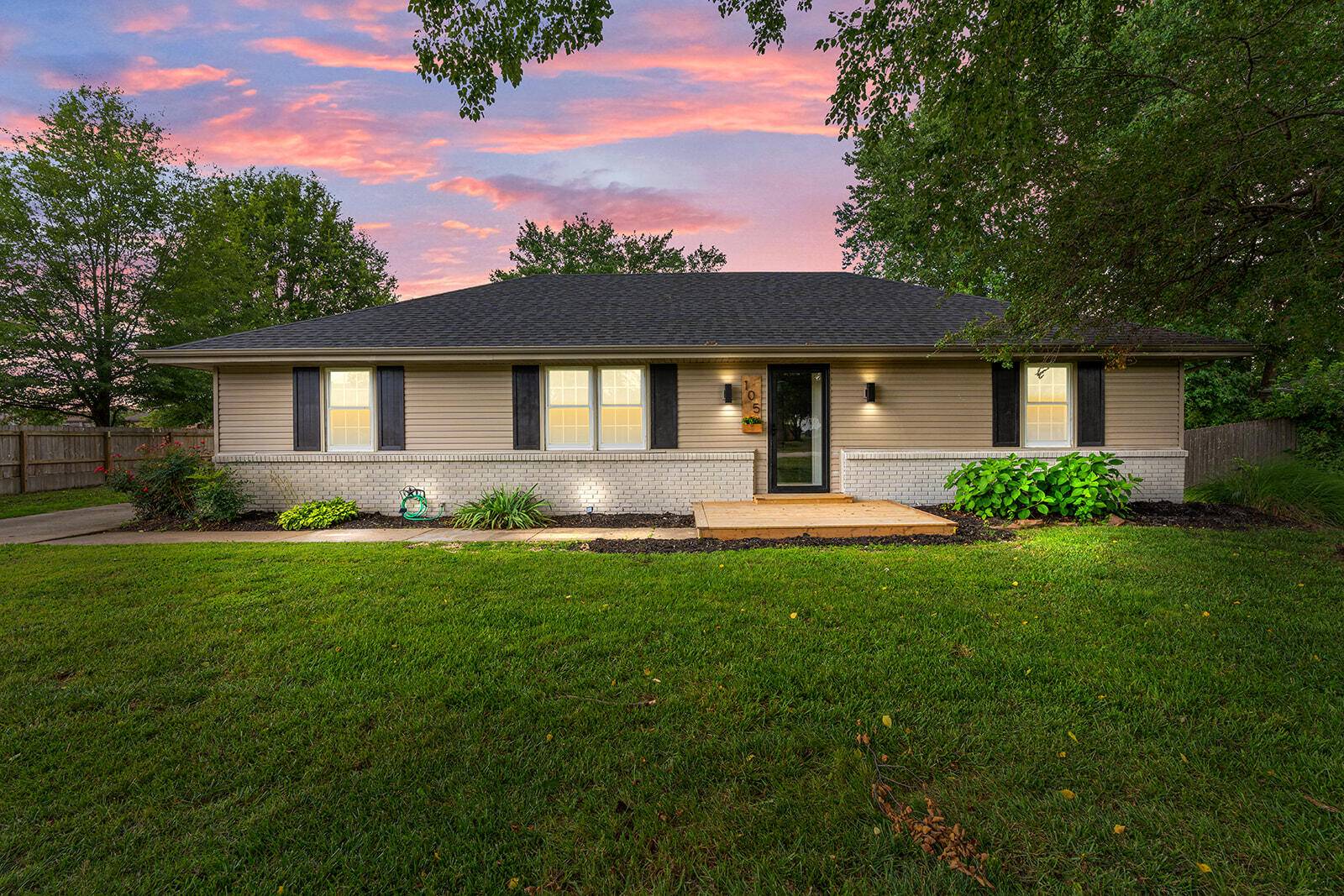 105 N Ellen ST, Nixa, MO 65714