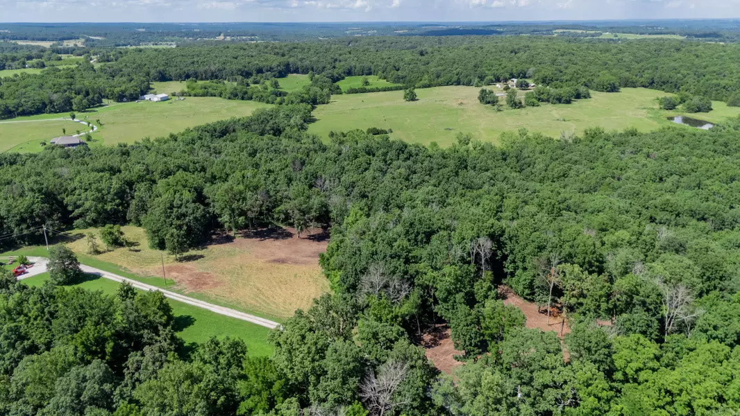 Lot 3 & 4 E 419th RD, Bolivar, MO 65613