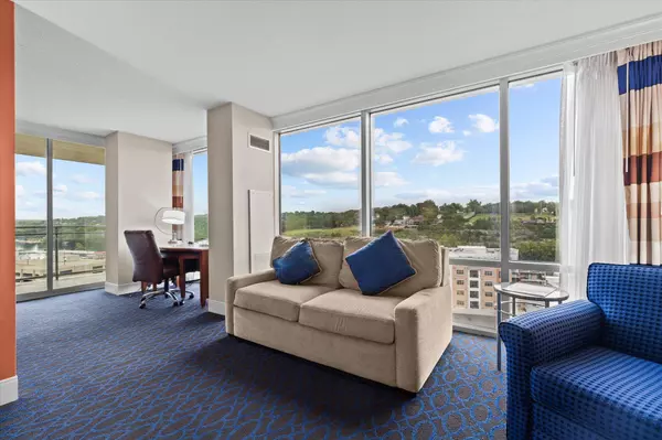 Branson, MO 65616,200 S Sycamore ST #935