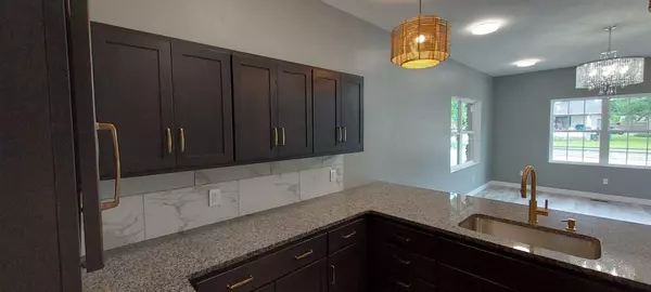 Neosho, MO 64850,315 W Coler Street