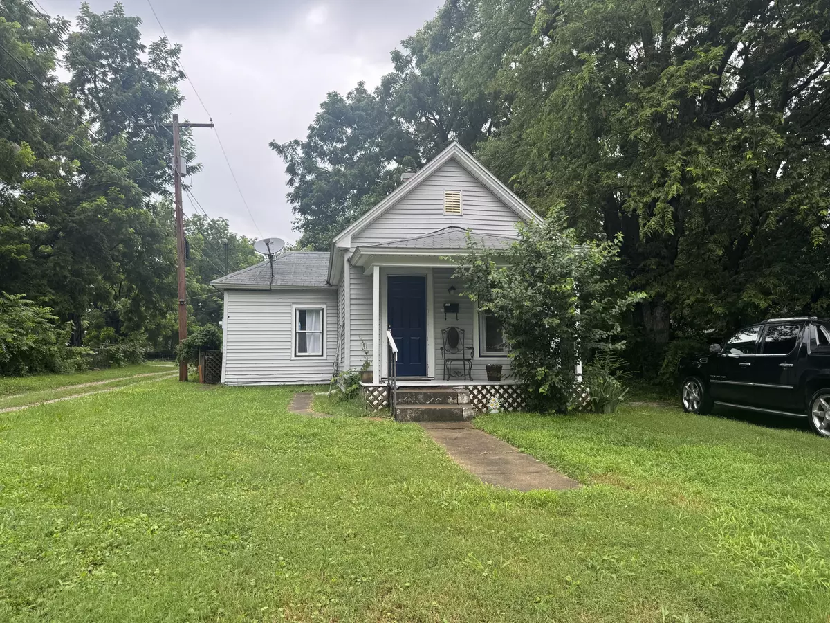 Springfield, MO 65802,1221 E Scott ST