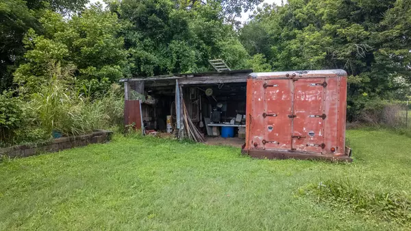 Mammoth Spring, AR 72554,180 North 3rd Street