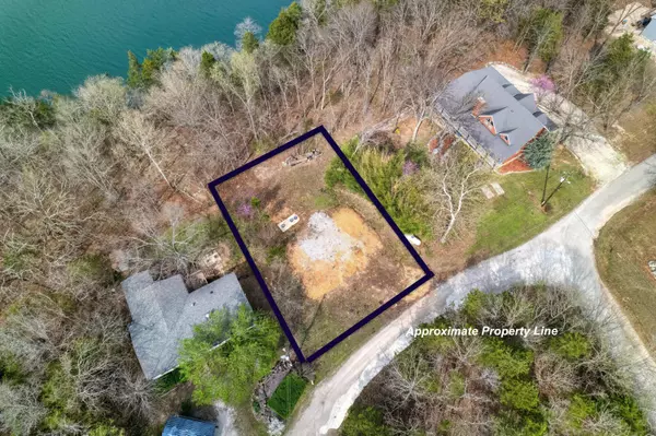 Shell Knob, MO 65747,732 Lake RD