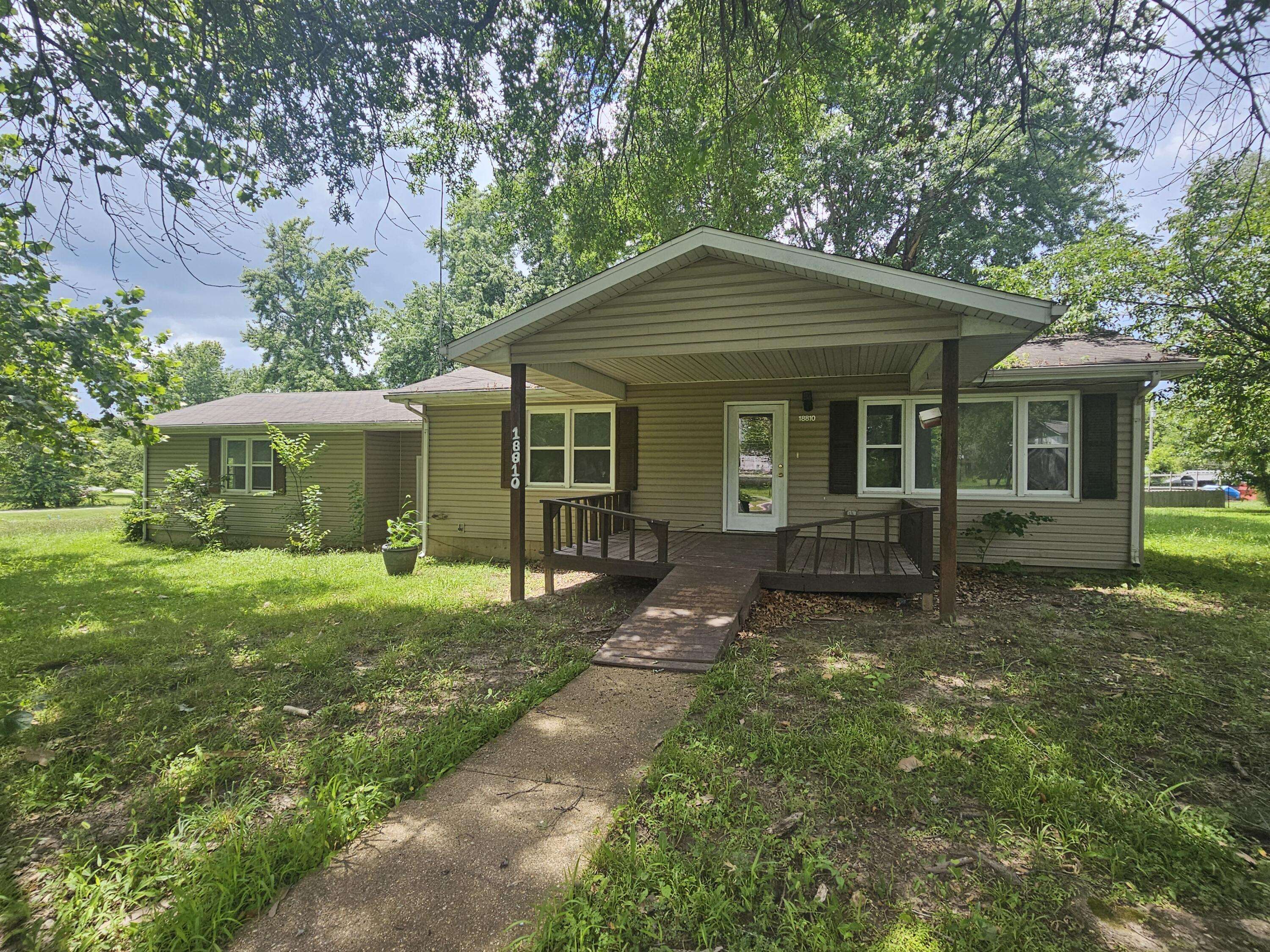 18810 S Sherman ST, Wheatland, MO 65779