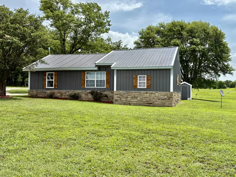 9588 County Rd 10, Sarcoxie, MO 64862
