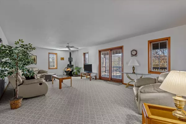 Golden, MO 65658,23775 Bluebird DR