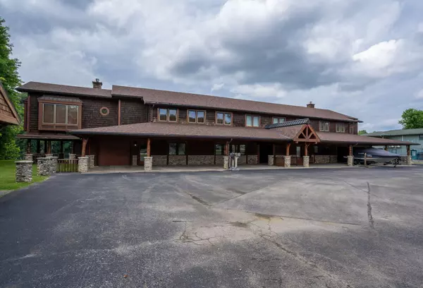 Branson, MO 65616,327 Valencia RD #2