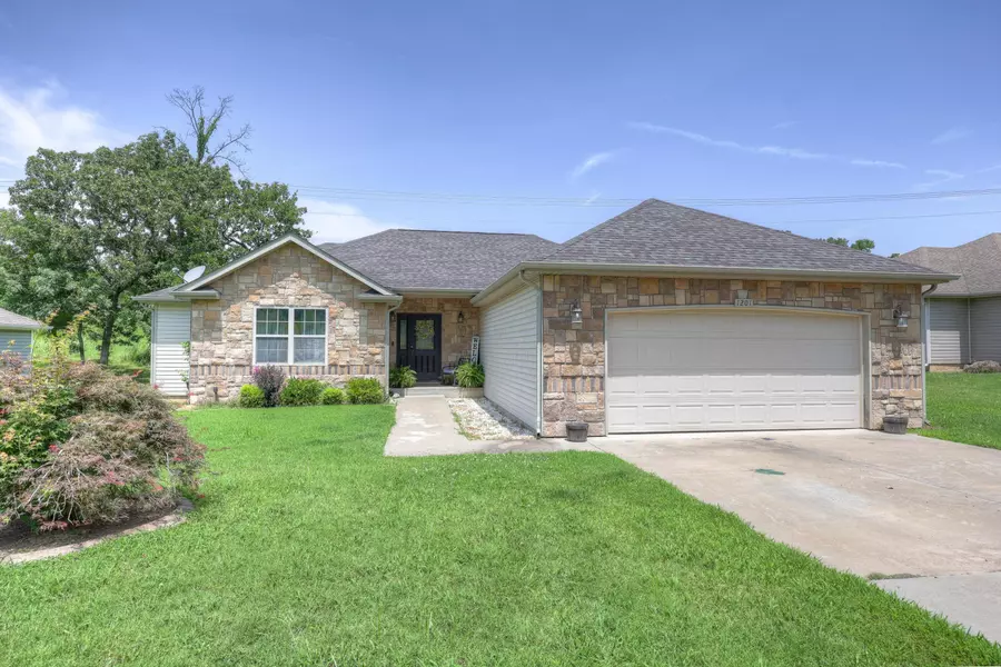 1201 E 42nd ST, Joplin, MO 64804